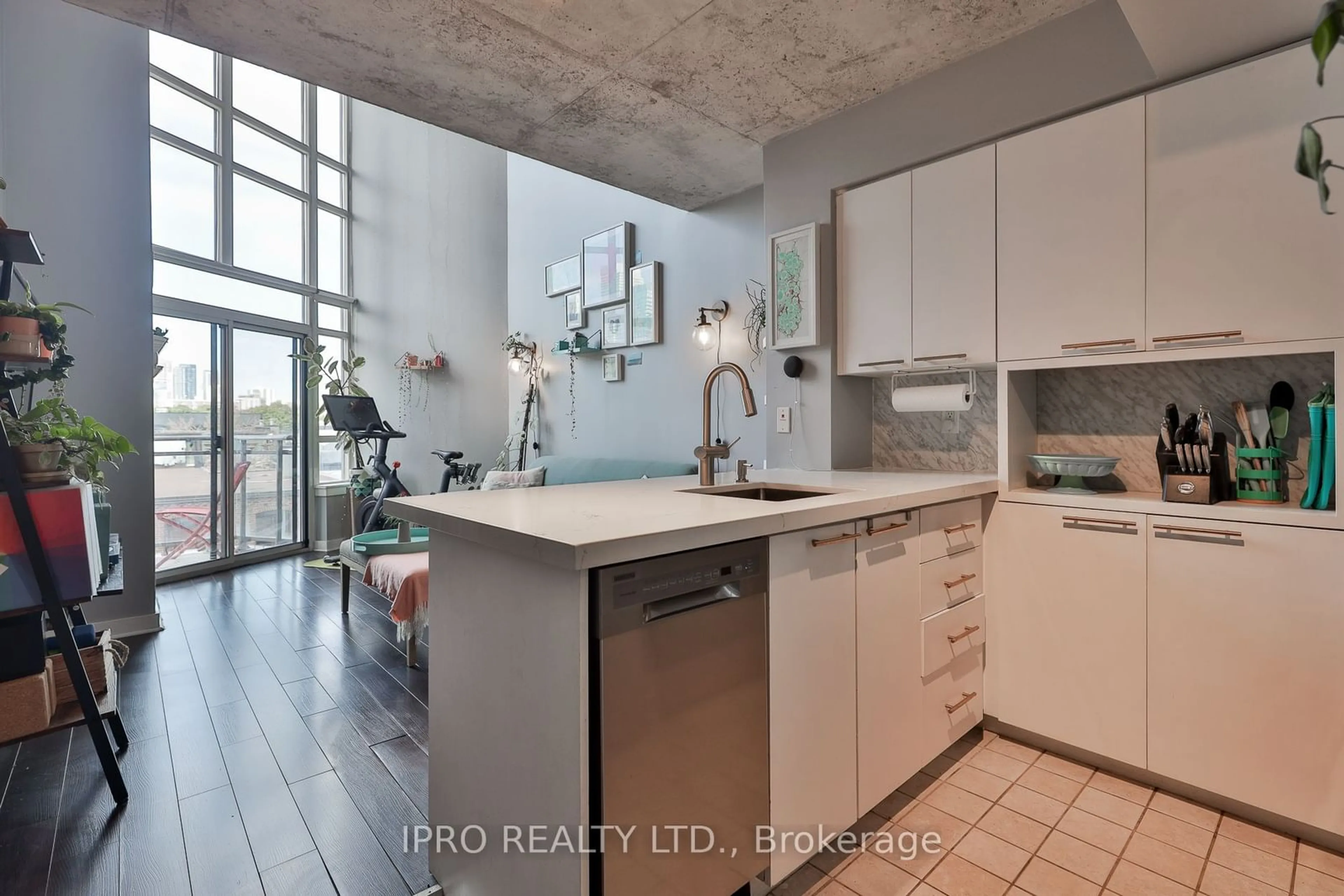 Kitchen, cement floor for 255 Richmond St #415, Toronto Ontario M5A 4T7