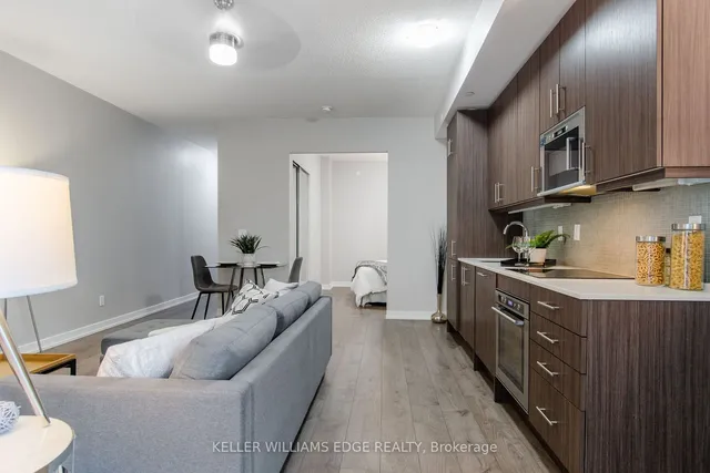 Additional property image - 297 College St Unit 628