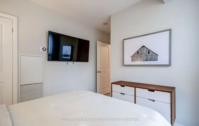 Additional property image - 1430 Yonge St Unit 302