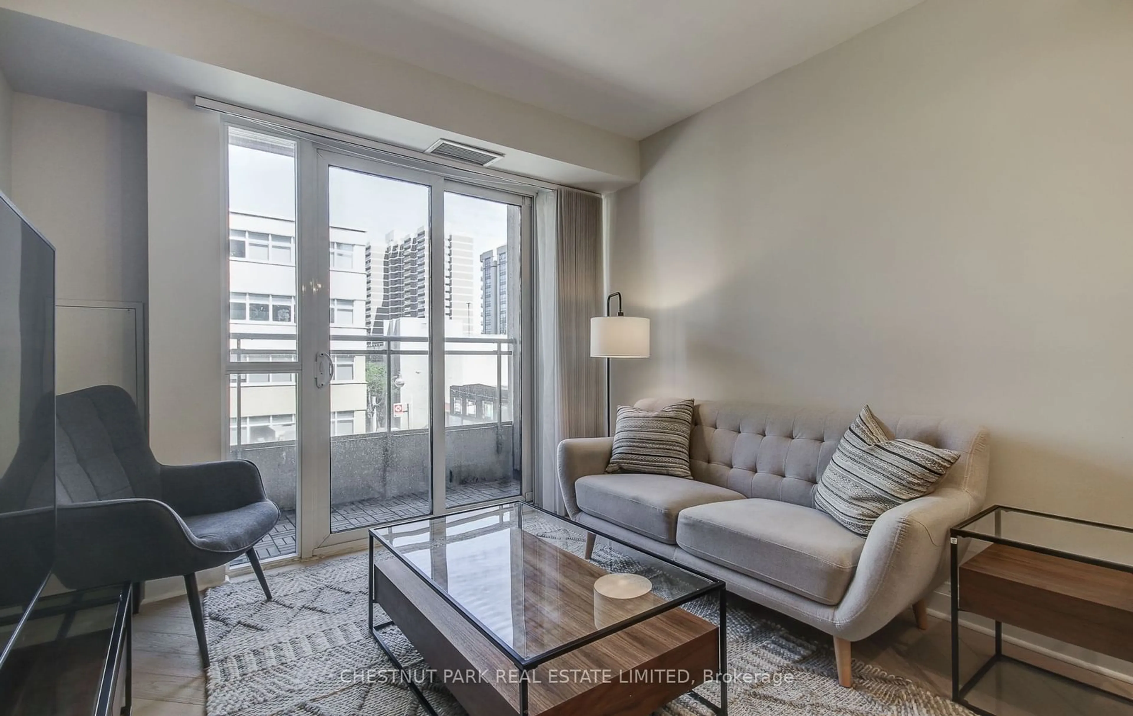 Living room, wood floors for 1430 Yonge St #302, Toronto Ontario M4T 1Y6