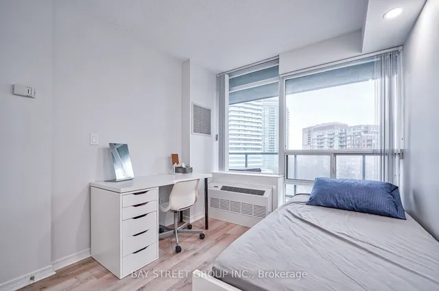 Additional property image - 5500 Yonge St Unit 803