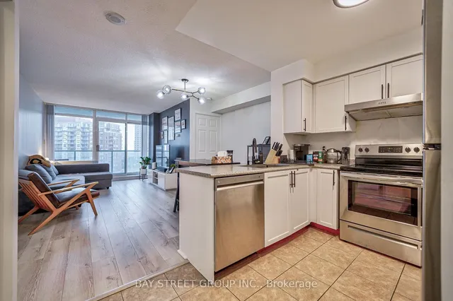 Additional property image - 5500 Yonge St Unit 803