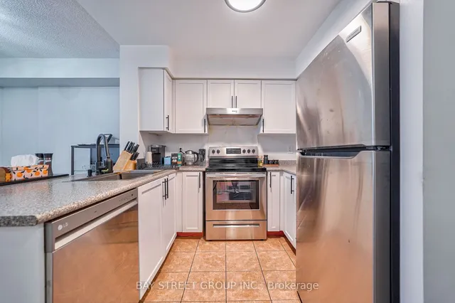 Additional property image - 5500 Yonge St Unit 803