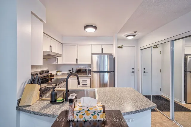 Additional property image - 5500 Yonge St Unit 803