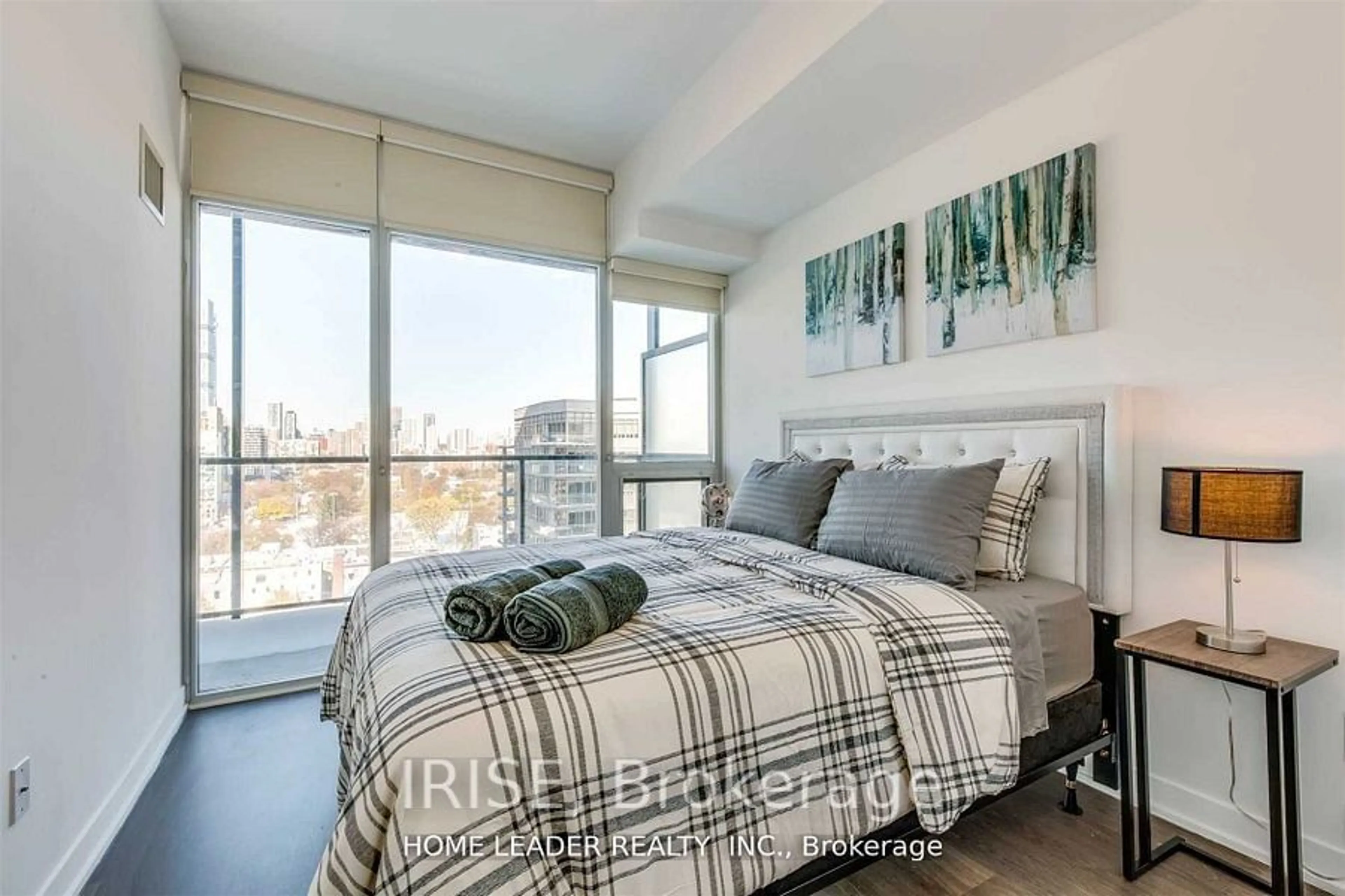 Bedroom, carpet floors for 105 George St #703, Toronto Ontario M5A 0L4