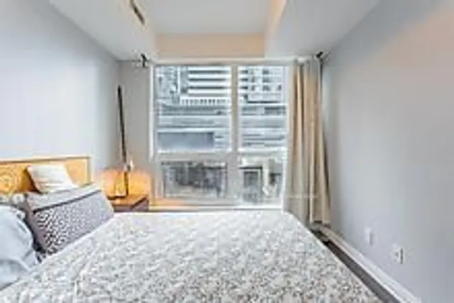 Additional property image - 8 Mercer St Unit 401