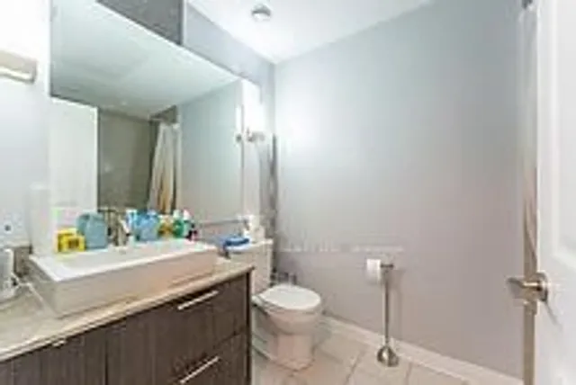 Additional property image - 8 Mercer St Unit 401