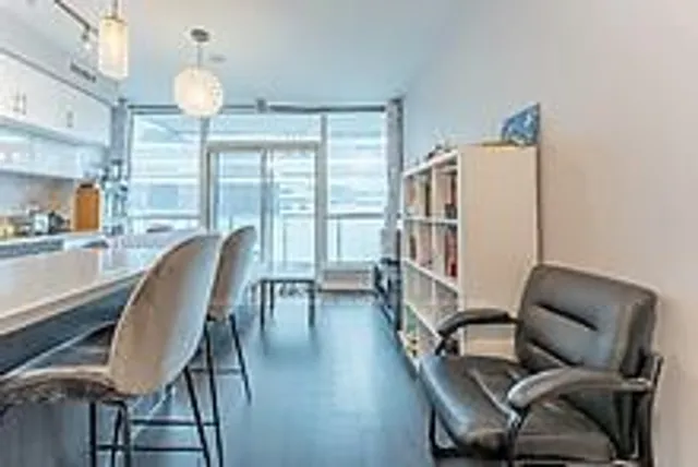 Additional property image - 8 Mercer St Unit 401