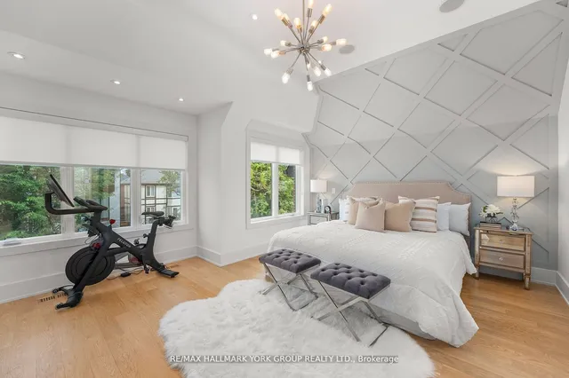 Additional property image - 100 Roe Ave