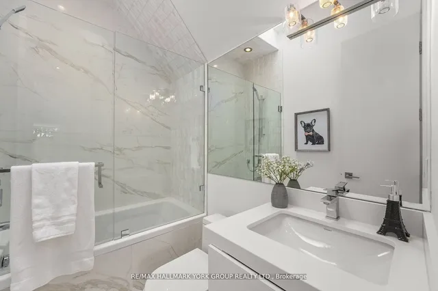 Additional property image - 100 Roe Ave