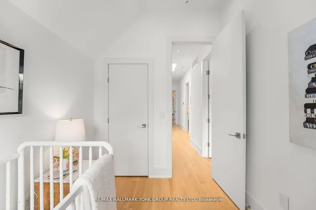 Additional property image - 100 Roe Ave
