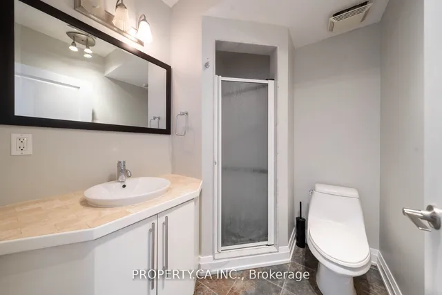 Additional property image - 473 Dupont St Unit 3