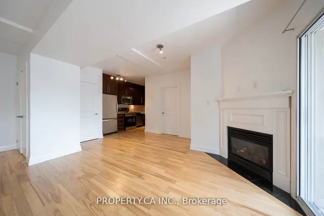 Additional property image - 473 Dupont St Unit 3