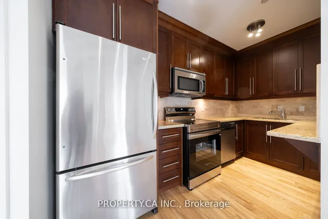 Additional property image - 473 Dupont St Unit 3