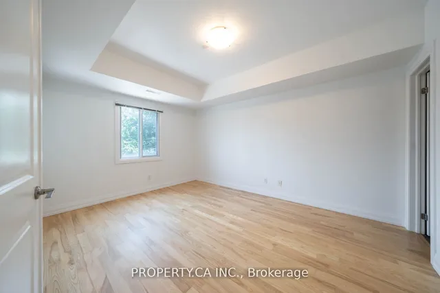 Additional property image - 473 Dupont St Unit 3