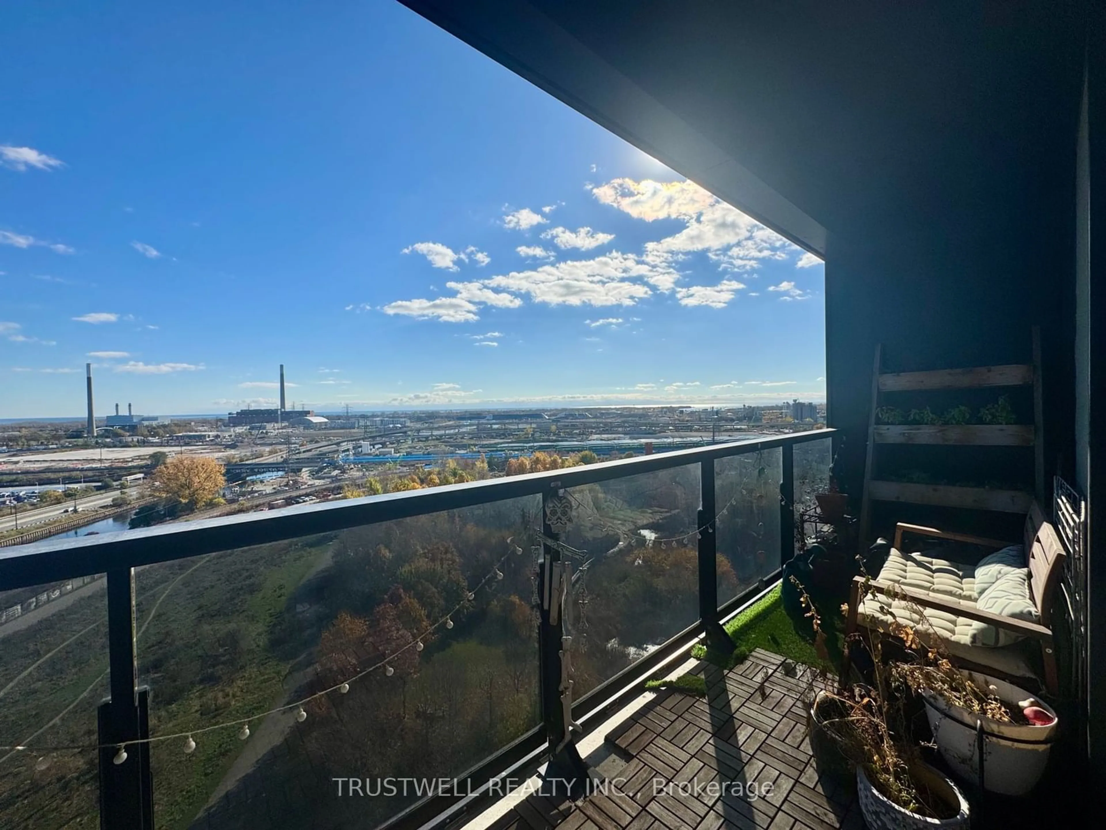 Balcony in the apartment, the view of lake or river for 170 Bayview Ave #1308, Toronto Ontario M5A 0M4