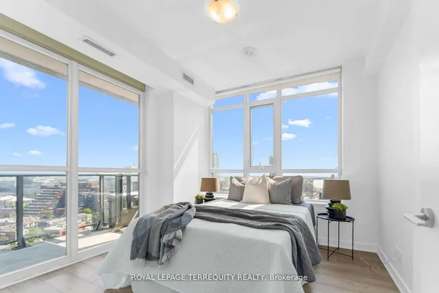 Additional property image - 120 Parliament St Unit 1808