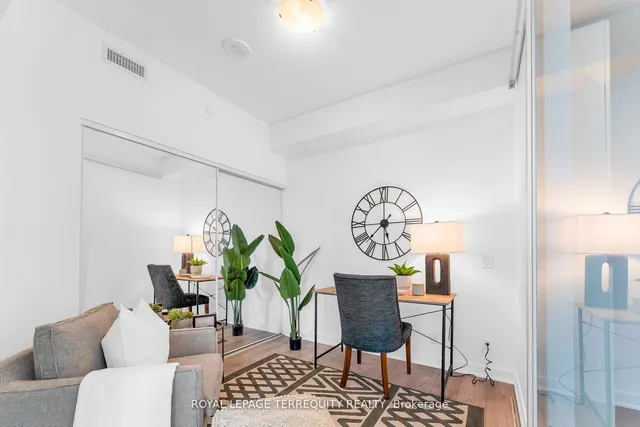 Additional property image - 120 Parliament St Unit 1808