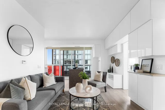 Additional property image - 120 Parliament St Unit 1808