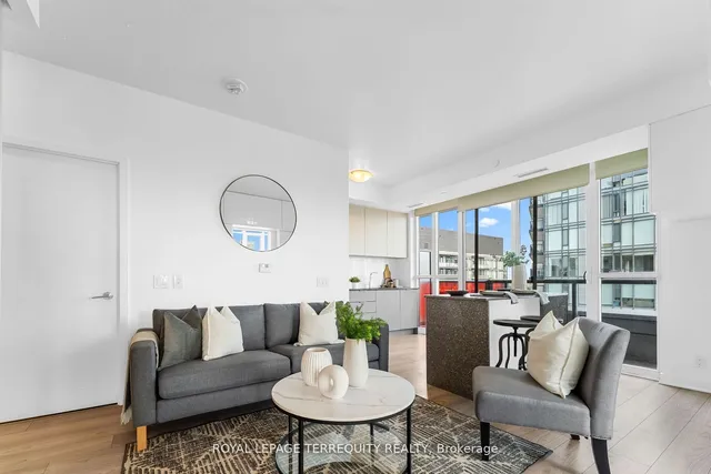 Additional property image - 120 Parliament St Unit 1808