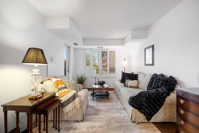Additional property image - 225 Wellesley St Unit 216