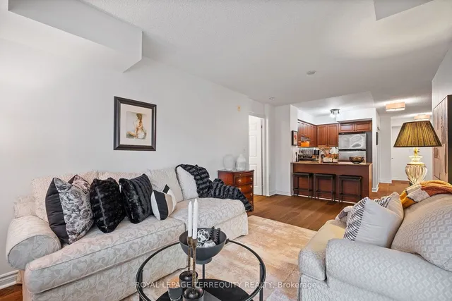 Additional property image - 225 Wellesley St Unit 216