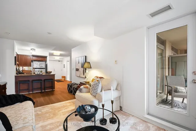 Additional property image - 225 Wellesley St Unit 216