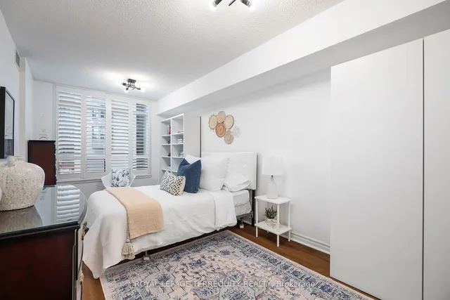 Additional property image - 225 Wellesley St Unit 216
