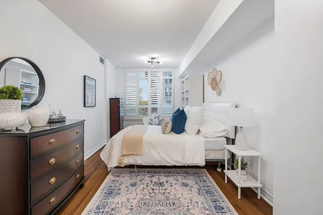 Additional property image - 225 Wellesley St Unit 216
