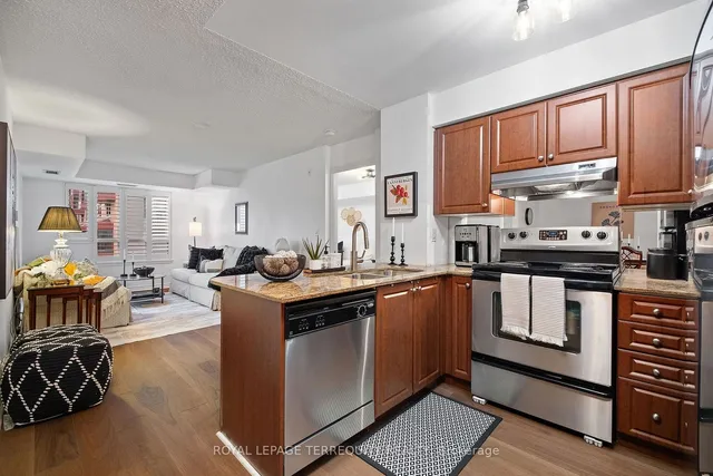 Additional property image - 225 Wellesley St Unit 216