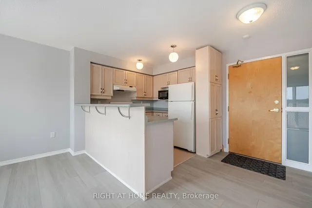 Additional image 17 of 1387 Bayview Ave Unit 306