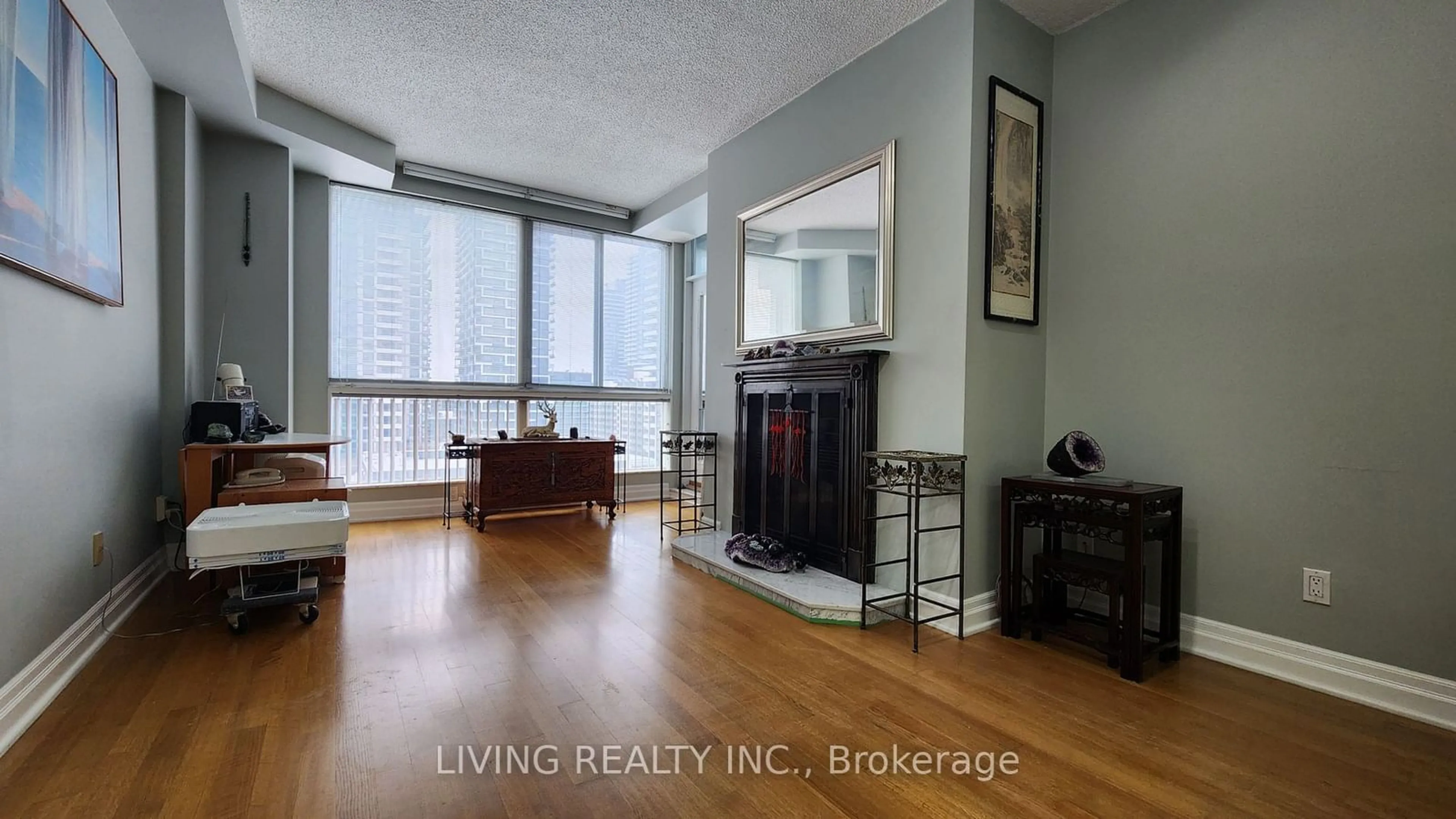 Living room with furniture, wood/laminate floor for 7 Broadway Ave #PH-F, Toronto Ontario M4P 3C5