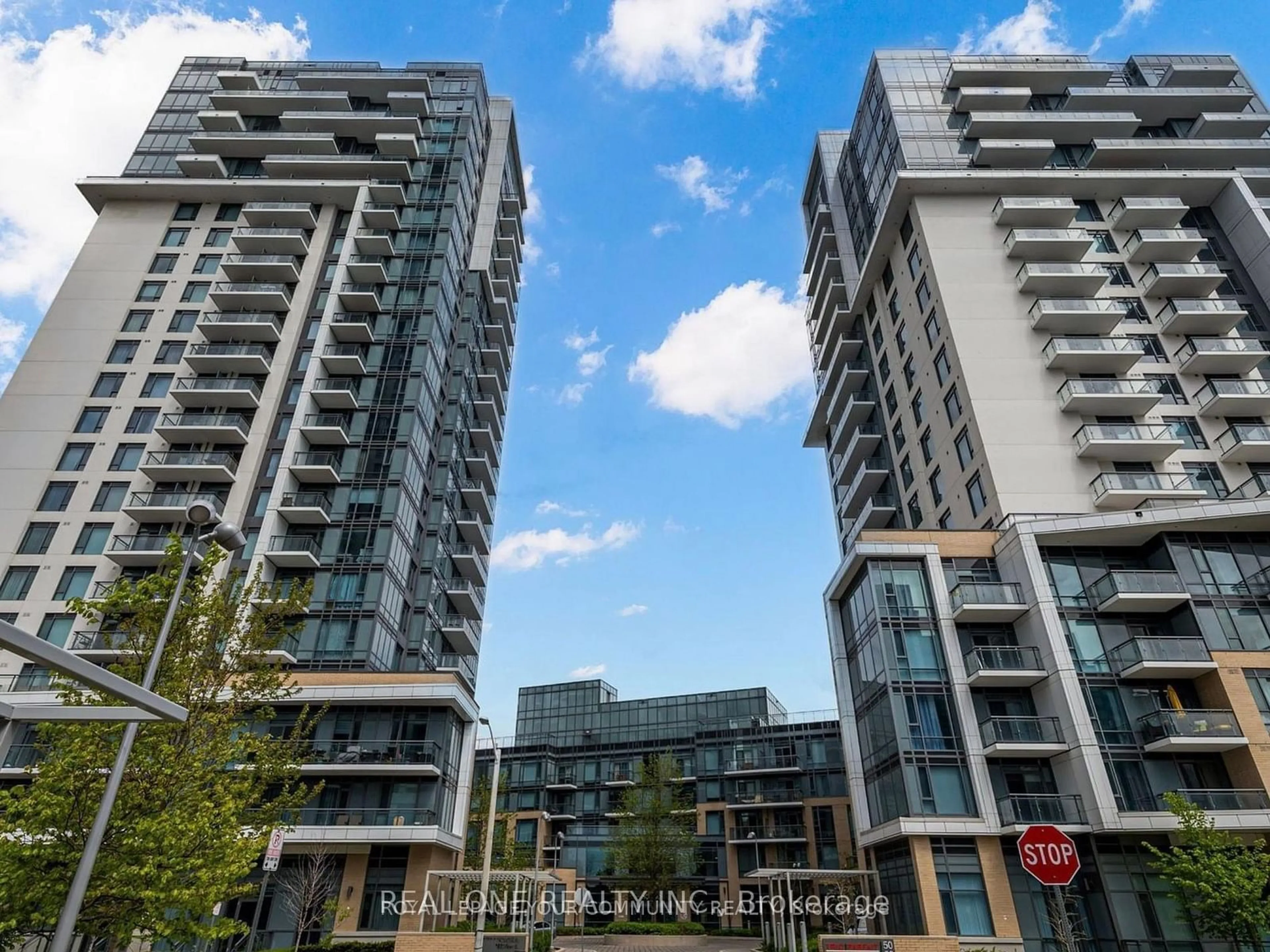 A pic from exterior of the house or condo, the front or back of building for 50 Ann O Reilly Rd #1005, Toronto Ontario M2J 0C9