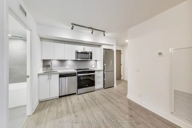 Additional property image - 30 Tretti Way Unit 702
