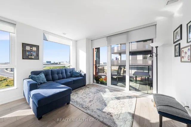 Additional property image - 8 Tippett Rd Unit 621