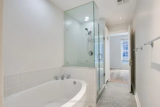 Additional property image - 100 Hayden St Unit 1101