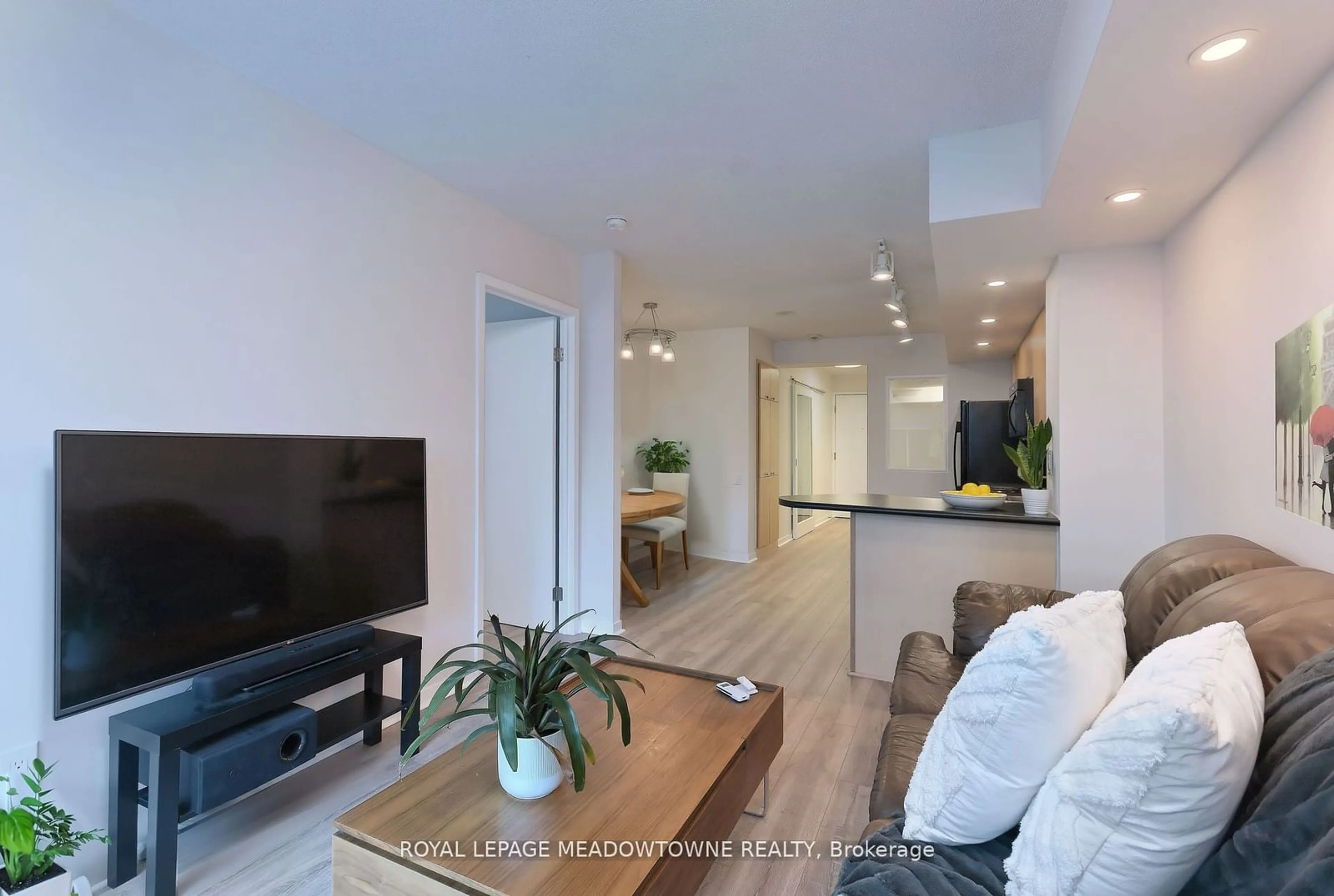 Living room, wood floors for 75 Dalhousie St #503, Toronto Ontario M5B 2R9