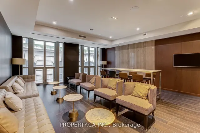 Additional property image - 70 Temperance St Unit 1511