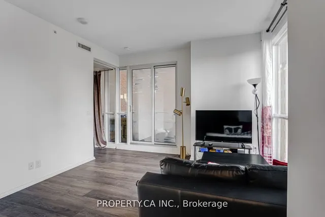 Additional property image - 70 Temperance St Unit 1511