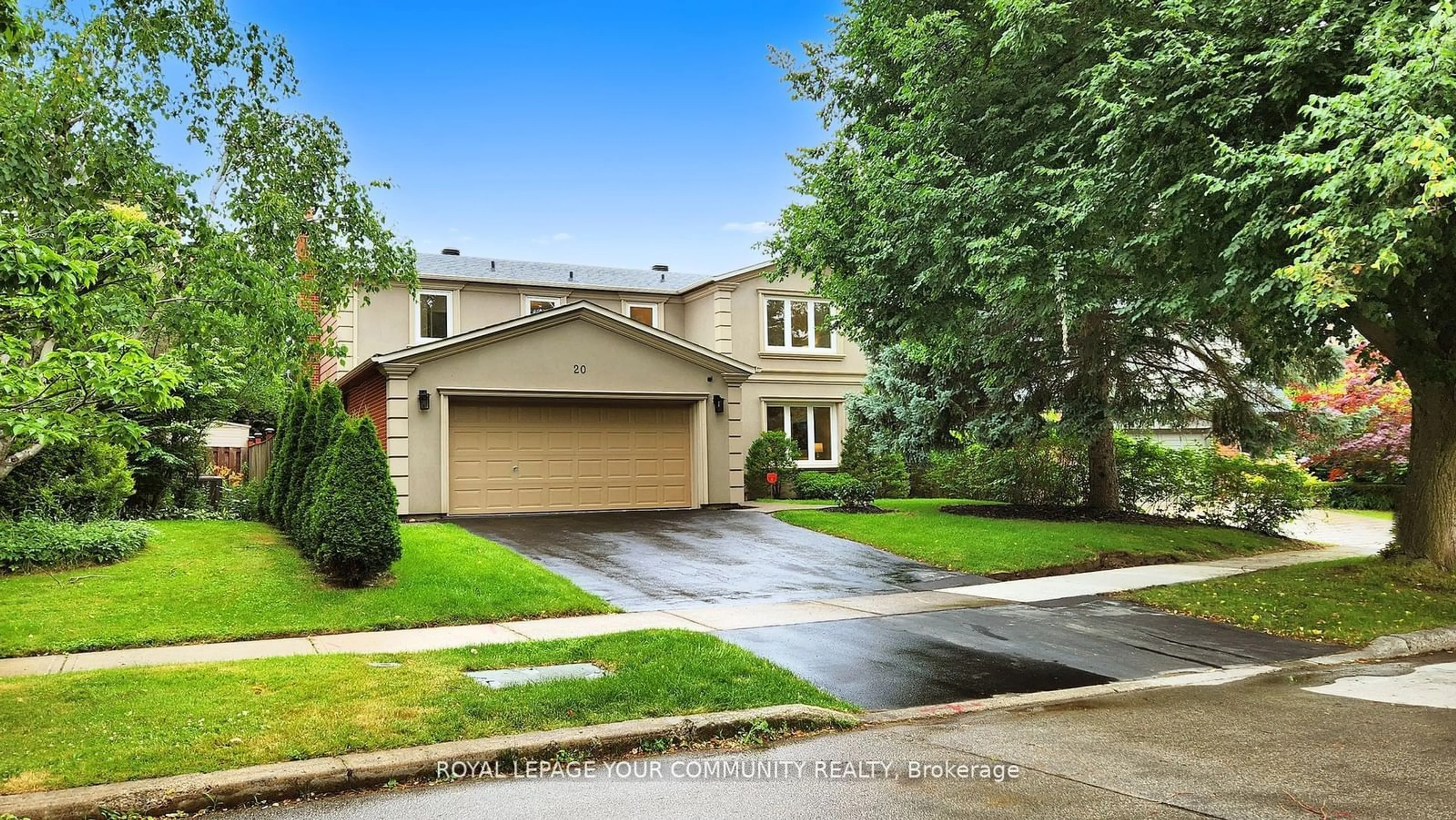 Frontside or backside of a home, the street view for 20 Elkpath Ave, Toronto Ontario M2L 2W1