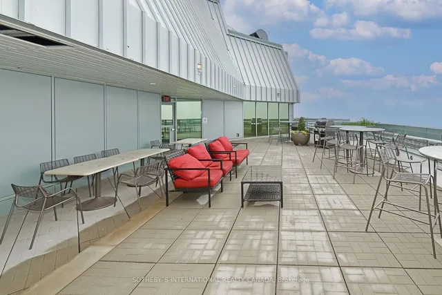 Additional property image - 10 Yonge St Unit 1001
