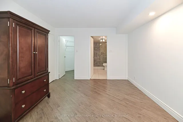 Additional property image - 10 Yonge St Unit 1001