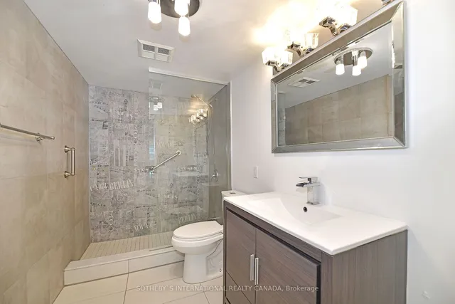Additional property image - 10 Yonge St Unit 1001