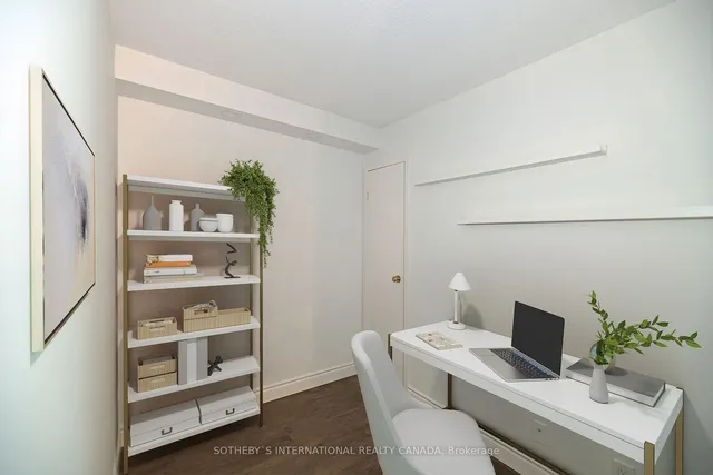 Additional property image - 10 Yonge St Unit 1001