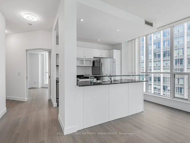Additional property image - 8 York St Unit 3202