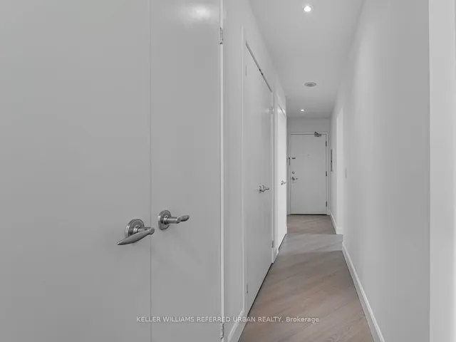 Additional property image - 8 York St Unit 3202