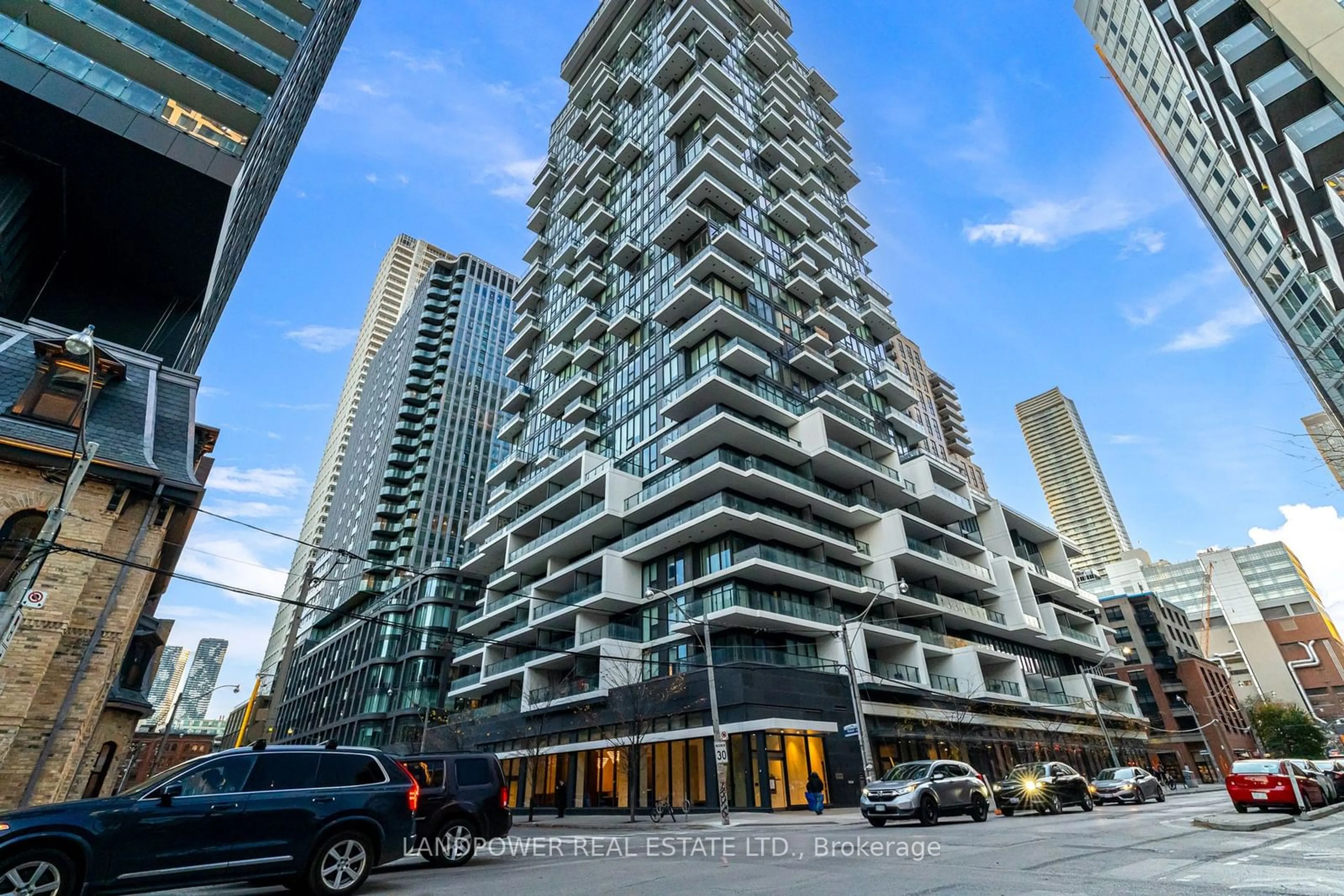 A pic from exterior of the house or condo, the street view for 77 Shuter St #2501, Toronto Ontario M5B 0B8