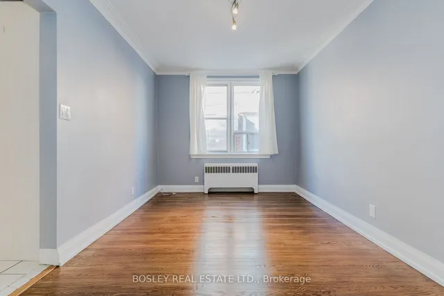 Additional property image - 7 Warwick Ave Unit 2