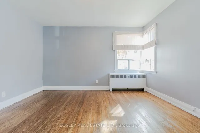 Additional property image - 7 Warwick Ave Unit 2