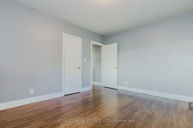 Additional property image - 7 Warwick Ave Unit 2